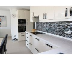Apartamento de 3 dormitorios y 2 baños en el centro de Los Gigantes