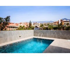 Fantástica Villa en Playa del Duque