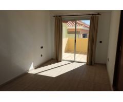 Apartamento de 3 dormitorios con vistas panorámicas al mar