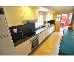 Apartamento en zona de  Playa del Duque