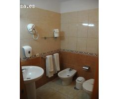 Ático espacioso de 2 dormitorios cerca del mar