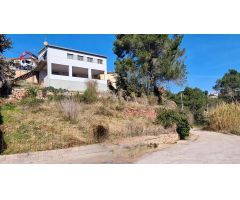 Parcela de 530 m² en Corbera de Llobregat (Urb. Creu Sussalba)