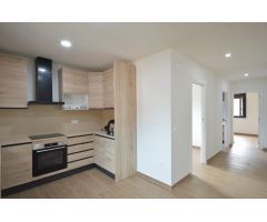 ¡Casa esquinera A ESTRENAR en Can Villalba, Abrera!
