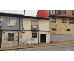 ESTUPENDA CASA para reformar en el CENTRO de Astorga