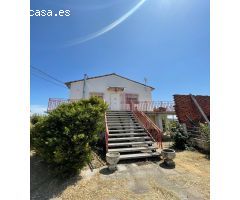 CASA CON AMPLIO TERRENO en SARIEGOS