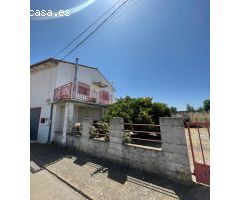 CASA CON AMPLIO TERRENO en SARIEGOS