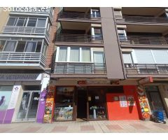 OPORTUNIDAD: BAR RESTAURANTE CON LICIENCIA EN VIGOR