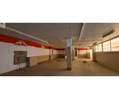 Local comercial en Venta en San Andrés del Rabanedo, León
