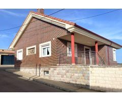 Moderno chalet independiente en Pobladura de Bernesga