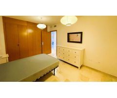 Apartamento en venta en Estepona- A pasos de la playa