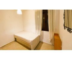 Apartamento en venta en Estepona- A pasos de la playa