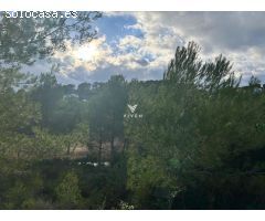 Venta de terreno urbano en Canyelles