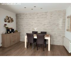 Planta baja en venta con impresionante jardín