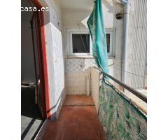 Piso a Reformar en el Centro de Vilanova: Crea el Espacio Perfecto.