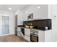 APARTAMENTO con PISCINA en VILLAMARTÍN - ORIHUELA COSTA