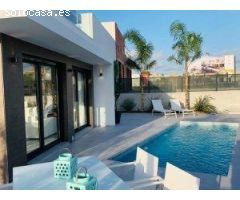 VILLA PAREADA DAYA NUEVA