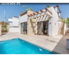 VILLA INDEPENDIENTE a 200 m de la PLAYA en VERA -ALMERÍA