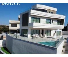 VILLAS de LUJO en CAMPOAMOR - ORIHUELA COSTA