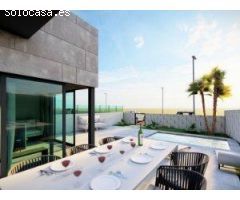 VILLA – CHALET INDEPENDIENTE con piscina privada en LOS ALTOS - TORREVIEJA