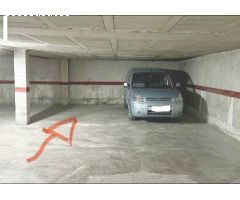 En venta plaza de garaje por Santiago el Mayor.