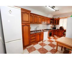 Piso 4 habitaciones 2 baños planta baja, 200 metros de la playa