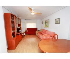 Piso 4 habitaciones 2 baños planta baja, 200 metros de la playa
