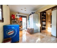 NEGOCIO CON VIVIENDA A LA VENTA