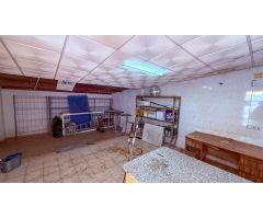 ¡GRAN OPORTUNIDAD DE INVERSIÓN! Casa con negocio hostelero