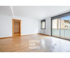EXCLUSIVO PISO DÚPLEX EN EL CENTRO DE SANT CUGAT
