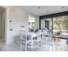 Exclusiva Vivienda Unifamiliar