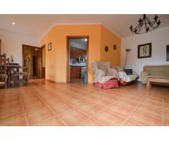 Villa con piscina privada en la playa de Riumar