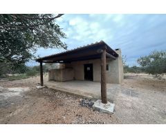Finca Rústica en Ampolla a Pocos Kilómetros de la Playa