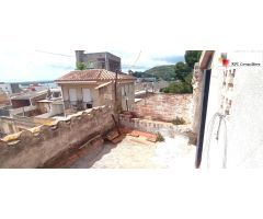 CASA DE PUEBLO EN CASCO ANTIGUO