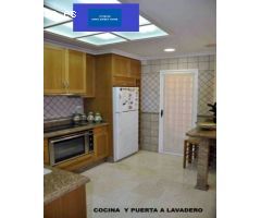 SE VENDE CASA-CHALET EN ELCHE ZONA PORTALADA