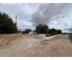SE VENDE PARCELA CON FINCA RÚSTICA EN ELCHE ZONA BONAVISTA