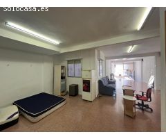 SE VENDE ENTRESUELO CON POSIBILIDAD DE CAMBIO DE USO A VIVIENDA