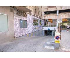 PLAZA DE GARAJE EN PARKING PRIVADO JUNTO A EL CORTE INGLÉS