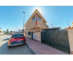 Pareado en Venta en Santiago de la Ribera, Murcia