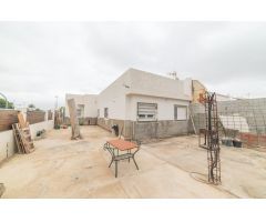 Chalet en Venta en Santiago de la Ribera, Murcia