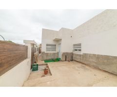 Chalet en Venta en Santiago de la Ribera, Murcia