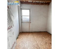 Casa Unifamiliar en Entorno Rural con Gran Potencial de Reforma.