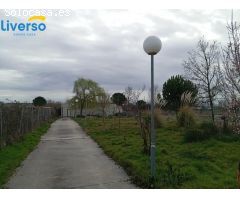 OPORTUNIDAD DE VIVIR EN UN CHALET CON TERRENO Y NAVE,  EN ARANDA