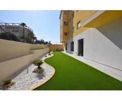 A ESTRNAR!! APARTAMENTO DE 2 DORMITORIOS Y 2 BAÑOS  EN PLANTA BAJA EN ESQUINA CON 68M2 DE PARCELA