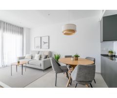 A ESTRNAR!! APARTAMENTO DE 2 DORMITORIOS Y 2 BAÑOS  EN PLANTA BAJA EN ESQUINA CON 68M2 DE PARCELA