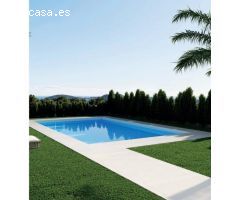 VILLA INDEPENDIENTE CON PISCINA PRIVADA, 3 DORMITORIOS Y 3 BAÑOS Y 504 M2 DE PARCELA!!