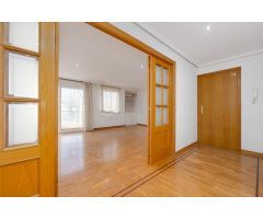 OPORTUNIDAD DE INVERSION A 100 METROS DEL PASEO MARITIMO!! 126M2 DE VIVIENDA!!