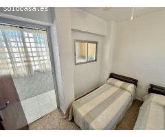 APARTAMENTO DE 3 DORMITORIOS CON VISTAS  AL MAR, PARKING Y PISCINA COMUNITARIA!! PRIMERA LINEA!!