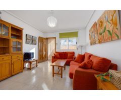 CHALET ADOSADO CON PARCELA DE 124M2 EN ESQUINA Y SOLARIUM PRIVADO!