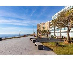 Nueva exclusiva   en Torrevieja con  piscina comunitaria