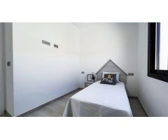 Villa en Venta en Pilar de la Horadada, Alicante